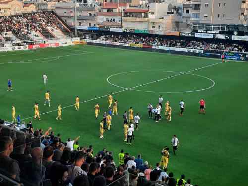 &Sigma;ύ&rho;&rho;&alpha;&xi;&eta; &sigma;&tau;&omicron; &Gamma;&epsilon;&nu;&tau;ί &Kappa;&omicron;&upsilon;&lambda;έ