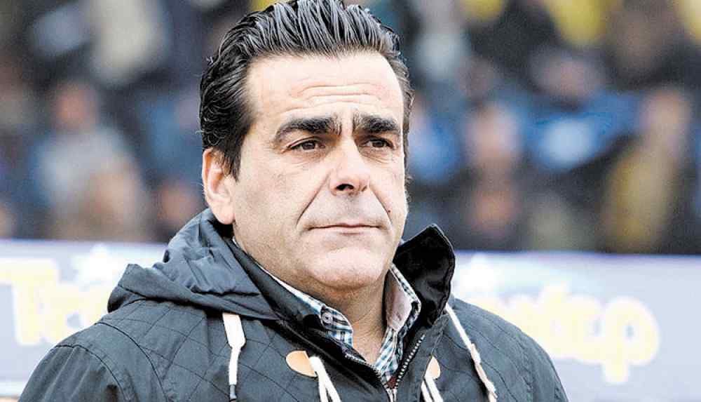 &Alpha;&pi;&omicron; &tau;&omicron;&nu; &Epsilon;&rho;&gamma;&omicron;&tau;έ&lambda;&eta; &sigma;&tau;&alpha; &Chi;&alpha;&nu;&iota;ά