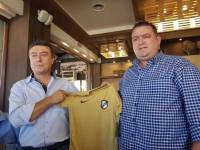&Omicron; &Omicron;&Phi;&Eta; &tau;&rho;&alpha;&pi;έ&zeta;&omega;&sigma;&epsilon; &tau;&omicron;&upsilon;&sigmaf; &alpha;&xi;&iota;&omega;&mu;&alpha;&tau;&iota;&kappa;&omicron;ύ&sigmaf; &tau;&eta;&sigmaf; &Epsilon;&lambda;&lambda;&eta;&nu;&iota;&kappa;ή&sigmaf; &alpha;&sigma;&tau;&upsilon;&nu;&omicron;&mu;ί&alpha;&sigmaf;