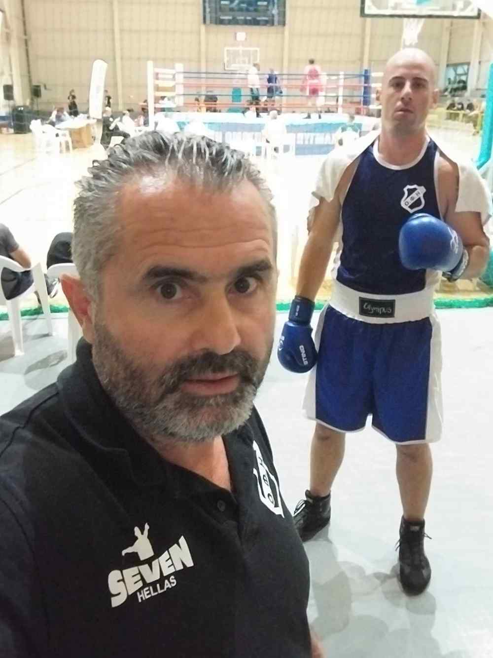 &Mu;&epsilon;&gamma;ά&lambda;&eta; &pi;&rho;ό&kappa;&rho;&iota;&sigma;&eta; &mu;&epsilon; &tau;&rho;&epsilon;ί&sigmaf; &nu;ί&kappa;&epsilon;&sigmaf; &gamma;&iota;&alpha; &tau;&omicron;&nu; &pi;&upsilon;&gamma;&mu;ά&chi;&omicron; &tau;&omicron;&upsilon; &Omicron;&Phi;&Eta;