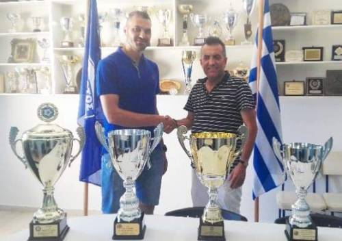 &Mu;&iota;&alpha; &pi;&alpha;&rho;&alpha;&mu;&omicron;&nu;ή &kappa;&alpha;&iota; &mu;&iota;&alpha; &alpha;&pi;&omicron;&chi;ώ&rho;&eta;&sigma;&eta; &sigma;&tau;&omicron;&nu; &Eta;&rho;ό&delta;&omicron;&tau;&omicron;
