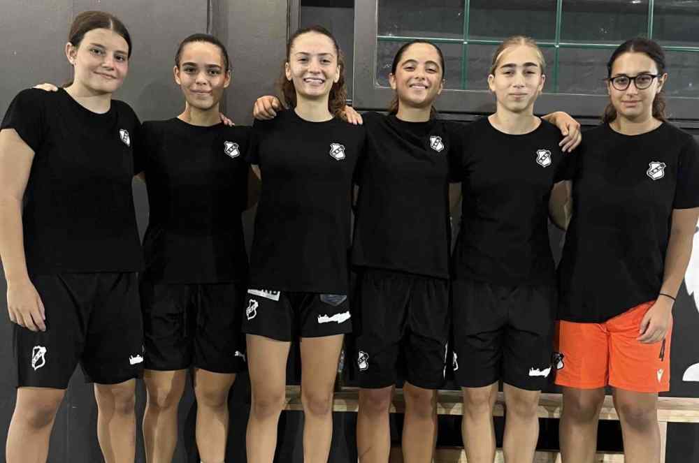 &Tau;ό&pi;&omicron; &sigma;&tau;&alpha; &nu;&iota;ά&tau;&alpha; &sigma;&tau;&eta;&nu; &omicron;&mu;ά&delta;&alpha; &pi;&omicron;&delta;&omicron;&sigma;&phi;&alpha;ί&rho;&omicron;&upsilon; &gamma;&upsilon;&nu;&alpha;&iota;&kappa;ώ&nu; &tau;&omicron;&upsilon; &Omicron;&Phi;&Eta;