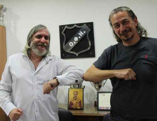 M&epsilon;&gamma;ά&lambda;&eta; &mu;&epsilon;&tau;&alpha;&gamma;&rho;&alpha;&phi;ή