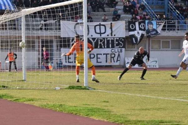 &Delta;&iota;&kappa;&alpha;ί&omega;&sigma;&eta; &mu;&epsilon; έ&nu;&alpha; &chi;&rho;ό&nu;&omicron; &kappa;&alpha;&theta;&upsilon;&sigma;&tau;έ&rho;&eta;&sigma;&eta;