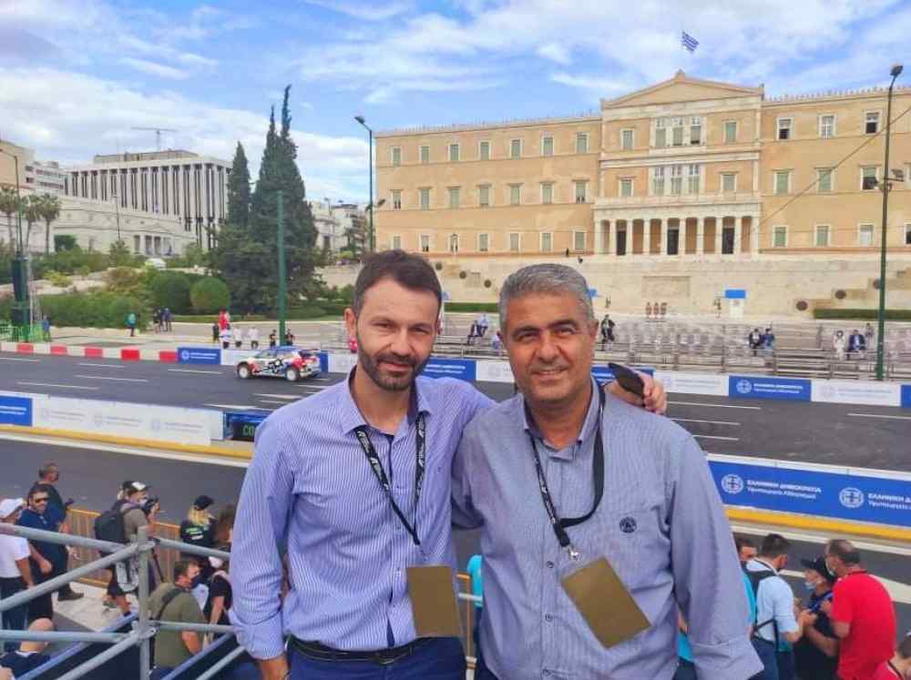 &Tau;&omicron; &Epsilon;&Alpha;&Kappa;&Eta; &sigma;&tau;&omicron; &Rho;ά&lambda;&iota; &tau;&omega;&nu; &Theta;&epsilon;ώ&nu;