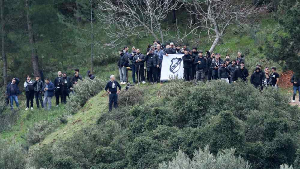 &Epsilon;&pi;&iota;&kappa;ή &pi;&rho;ό&kappa;&rho;&iota;&sigma;&eta; &tau;&omicron;&upsilon; &Omicron;&Phi;&Eta; &sigma;&tau;&omicron;&nu; &tau;&epsilon;&lambda;&iota;&kappa;ό K&upsilon;&pi;έ&lambda;&lambda;&omicron;&upsilon;: &Eta; &psi;&upsilon;&chi;ή &tau;&omicron;&upsilon; &kappa;ό&sigma;&mu;&omicron;&upsilon; &kappa;&alpha;&iota; &eta; &psi;&upsilon;&chi;ή &tau;&omega;&nu; &pi;&alpha;&iota;&kappa;&tau;ώ&nu; έ&gamma;&iota;&nu;&alpha;&nu; έ&nu;&alpha;!