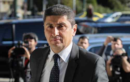 &Epsilon;&rho;&alpha;&sigma;&iota;&tau;έ&chi;&nu;&eta;&sigmaf; &Omicron;&Phi;&Eta;: "&Pi;&rho;&alpha;&gamma;&mu;&alpha;&tau;&iota;&kappa;ό&sigmaf; &phi;ί&lambda;&omicron;&sigmaf;, ό&lambda;&omicron;&upsilon; &tau;&omicron;&upsilon; &phi;ά&sigma;&mu;&alpha;&tau;&omicron;&sigmaf; &tau;&omicron;&upsilon; &alpha;&theta;&lambda;&eta;&tau;&iota;&sigma;&mu;&omicron;ύ &omicron; &Lambda;&epsilon;&upsilon;&tau;έ&rho;&eta;&sigmaf; &Alpha;&upsilon;&gamma;&epsilon;&nu;ά&kappa;&eta;&sigmaf;"