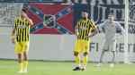&Chi;&alpha;&rho;&tau;&omicron;&pi;ό&lambda;&epsilon;&mu;&omicron;&sigmaf; &mu;&epsilon;&tau;ά &tau;&omicron; &theta;&rho;ί&lambda;&epsilon;&rho;: &Omicron;&sigma;&omicron; &kappa;&alpha;&iota; &alpha;&nu; &phi;&omega;&nu;ά&zeta;&epsilon;&iota; &eta; &Alpha;&Epsilon;&Kappa;, &eta; &epsilon;&upsilon;&theta;ύ&nu;&eta; &gamma;&iota;&alpha; &tau;&eta;&nu; &alpha;&upsilon;&tau;&omicron;&kappa;&tau;&omicron;&nu;ί&alpha; &epsilon;ί&nu;&alpha;&iota; &delta;&iota;&kappa;ή &tau;&eta;&sigmaf;