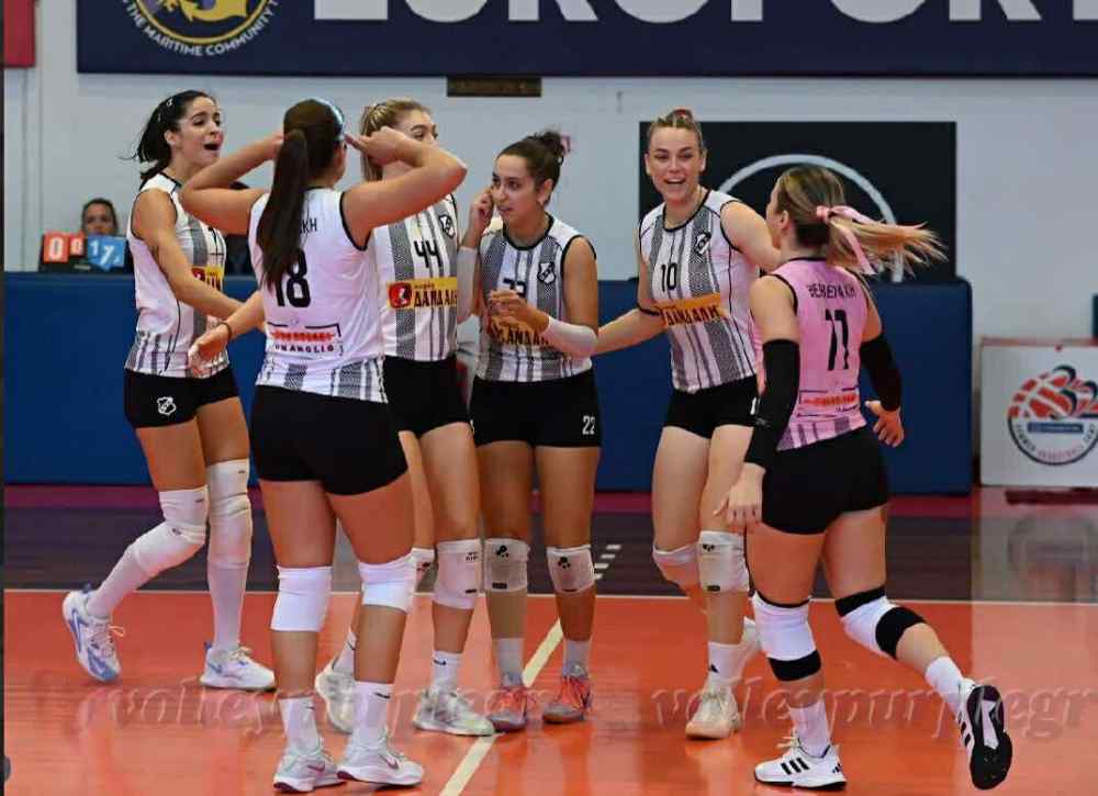 Pre League &Gamma;&upsilon;&nu;&alpha;&iota;&kappa;ώ&nu;: &Sigma;&tau;&eta;&nu; 7&eta; &theta;έ&sigma;&eta; &tau;&alpha; &kappa;&omicron;&rho;ί&tau;&sigma;&iota;&alpha; &tau;&omicron;&upsilon; &Omicron;&Phi;&Eta;, &mu;&epsilon;&tau;ά &tau;&omicron; &delta;&iota;&pi;&lambda;ό &epsilon;&pi;ί &tau;&omega;&nu; &Alpha;&mu;&alpha;&zeta;ό&nu;&omega;&nu;