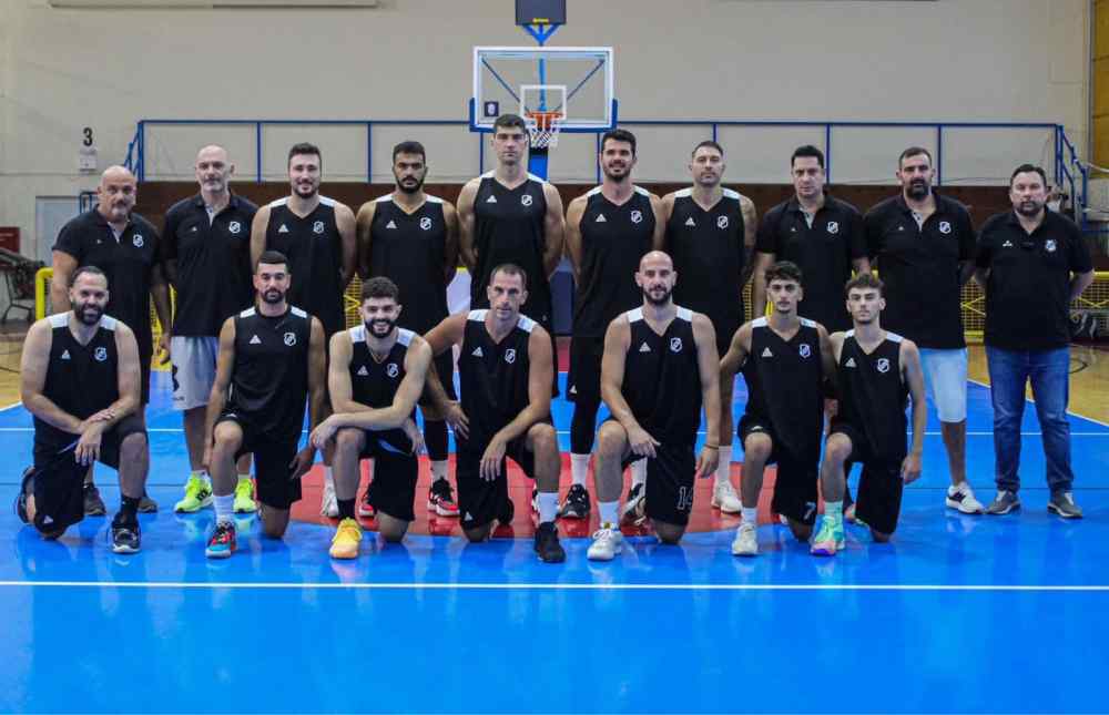 &Alpha;&phi;&iota;έ&rho;&omega;&mu;&alpha; &sigma;&tau;&omicron;&nu; &mu;&pi;&alpha;&sigma;&kappa;&epsilon;&tau;&iota;&kappa;ό &Omicron;&Phi;&Eta;: &Kappa;&rho;ά&tau;&eta;&sigma;&epsilon; &tau;&omicron;&nu; &beta;&alpha;&sigma;&iota;&kappa;ό &kappa;&omicron;&rho;&mu;ό &kappa;&alpha;&iota; &beta;&lambda;έ&pi;&epsilon;&iota; &psi;&eta;&lambda;ά