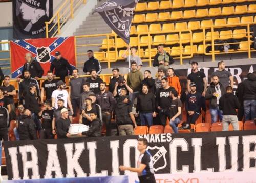 Ό&lambda;&omicron;&iota; &sigma;&tau;&alpha; &alpha;&sigma;&pi;&rho;ό&mu;&alpha;&upsilon;&rho;&alpha;, ό&lambda;&omicron;&iota; &sigma;&tau;&alpha; &Delta;ύ&omicron; &Alpha;&omicron;&rho;ά&kappa;&iota;&alpha;!