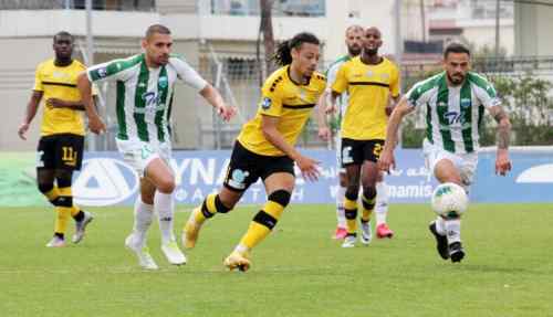 &Pi;ή&rho;&epsilon; &phi;&omega;&tau;&iota;ά &eta; &kappa;&omicron;&rho;&upsilon;&phi;ή &sigma;&tau;&eta;&nu; &Sigma;&omicron;ύ&pi;&epsilon;&rho; &Lambda;ί&gamma;&kappa; 2-&Pi;&lambda;&eta;&sigma;ί&alpha;&sigma;&alpha;&nu; &tau;&omicron;&nu; &Epsilon;&rho;&gamma;&omicron;&tau;έ&lambda;&eta; (VIDEOS)