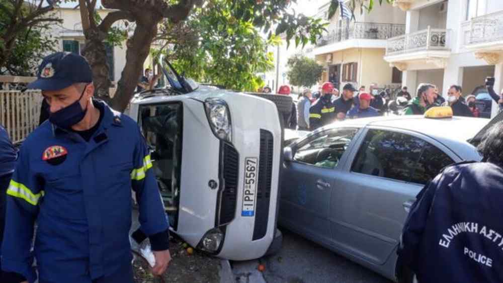 &Epsilon;ί&chi;&epsilon; &Alpha;&gamma;&iota;&omicron; &omicron; &alpha;&theta;&lambda;&eta;&tau;ή&sigmaf; &tau;&omicron;&upsilon; &mu;&pi;ά&sigma;&kappa;&epsilon;&tau;-&Tau;&omicron;ύ&mu;&pi;&alpha;&rho;&epsilon; &mu;έ&rho;&alpha; &mu;&epsilon;&sigma;&eta;&mu;έ&rho;&iota; &tau;&omicron; &alpha;&upsilon;&tau;&omicron;&kappa;ί&nu;&eta;&tau;&omicron; &tau;&omicron;&upsilon;!
