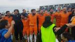 A&rho;&omega;&mu;&alpha;...&tau;ί&tau;&lambda;&omicron;&upsilon; &gamma;&iota;&alpha; &tau;&omicron;&nu; &Eta;&rho;ό&delta;&omicron;&tau;&omicron; &sigma;&tau;&eta;&nu; &Alpha;&lambda;&iota;&kappa;&alpha;&rho;&nu;&alpha;&sigma;ό-&Delta;&epsilon;ί&tau;&epsilon; &tau;&iota; έ&gamma;&iota;&nu;&epsilon; &sigma;&tau;&eta;&nu; &Gamma;' &Epsilon;&theta;&nu;&iota;&kappa;ή