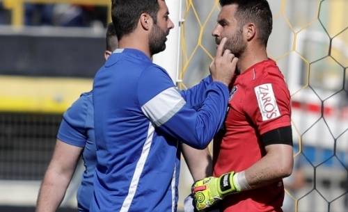 &Mu;&epsilon; &Sigma;&omega;&tau;&eta;&rho;ί&omicron;&upsilon; &omicron; &Omicron;&Phi;&Eta; &kappa;ό&nu;&tau;&rho;&alpha; &sigma;&tau;&alpha; &Gamma;&iota;ά&nu;&nu;&iota;&nu;&alpha;