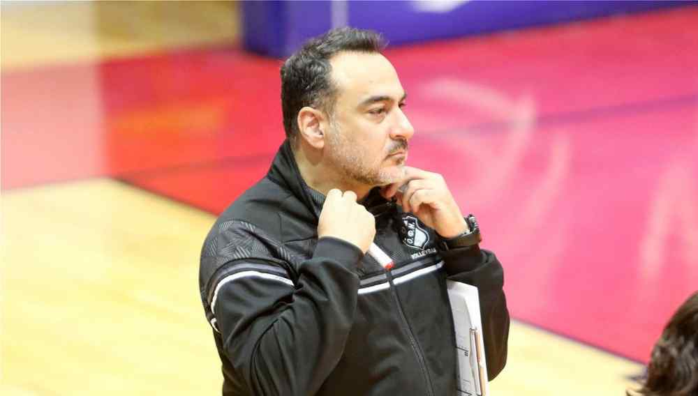 &Phi;&lambda;&alpha;&omicron;ύ&nu;&alpha;&sigmaf;: "&Theta;έ&lambda;&omicron;&upsilon;&mu;&epsilon; &nu;&alpha; &pi;ά&rho;&omicron;&upsilon;&mu;&epsilon; &kappa;ά&tau;&iota; &mu;&epsilon; &tau;&omicron;&nu; &Pi;&alpha;&nu;&alpha;&theta;&eta;&nu;&alpha;&iota;&kappa;ό" (VIDEO)