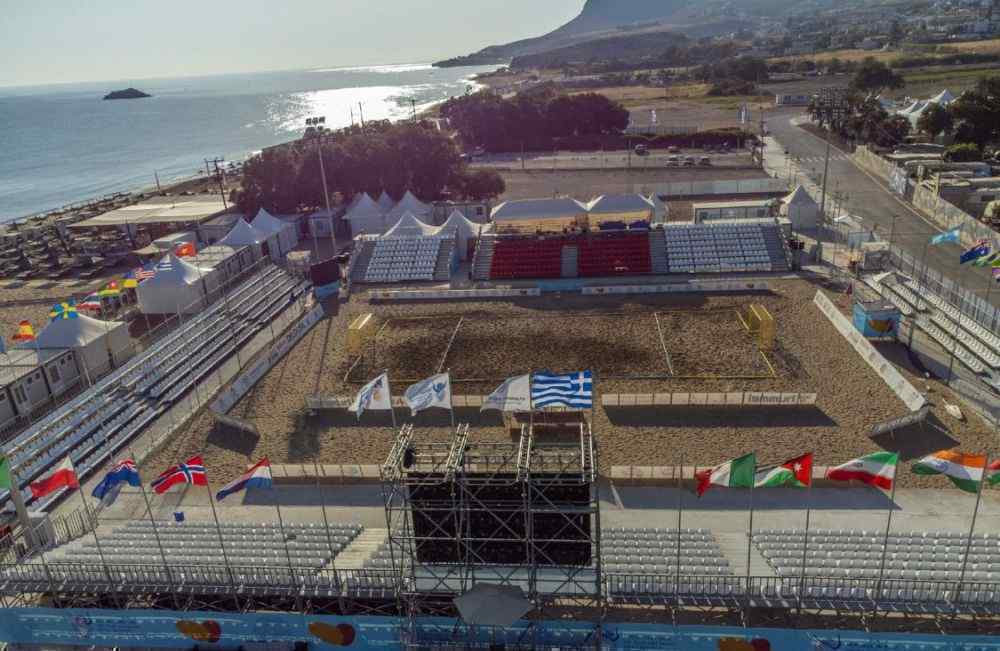 &Xi;&epsilon;&kappa;ί&nu;&eta;&sigma;&epsilon; &eta; &gamma;&iota;&omicron;&rho;&tau;ή &tau;&omicron;&upsilon; Beach Volley &sigma;&tau;&omicron;&nu; &Kappa;&alpha;&rho;&tau;&epsilon;&rho;ό-&Delta;&epsilon;ί&tau;&epsilon; &tau;&omicron; &pi;&rho;ό&gamma;&rho;&alpha;&mu;&mu;&alpha;