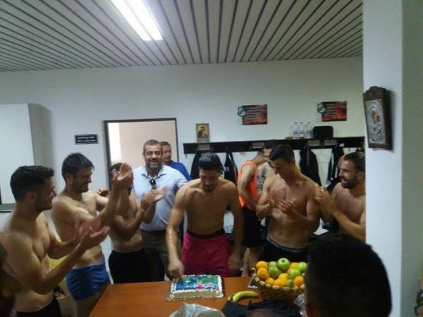 &Gamma;&epsilon;&nu;έ&theta;&lambda;&iota;&alpha;... &sigma;&tau;&alpha; &alpha;&pi;&omicron;&delta;&upsilon;&tau;ή&rho;&iota;&alpha; &tau;&omicron;&upsilon; &Omicron;&Phi;&Eta;!