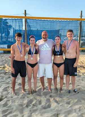 Με σημαντικές επιτυχίες στο Beach Volley, ξεκίνησε το καλοκαίρι για τους αθλητές του ΟΦΗ