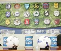 &Epsilon;&kappa;&alpha;&nu;&epsilon; &tau;&omicron; 6&Chi;6 &omicron; &Alpha;&rho;&eta;&sigmaf;-&Delta;&epsilon;ί&tau;&epsilon; &alpha;&pi;&omicron;&tau;&epsilon;&lambda;έ&sigma;&mu;&alpha;&tau;&alpha; &tau;&eta;&sigmaf; Football league