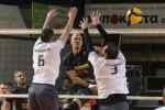 Volley League: &Kappa;&rho;&alpha;&tau;ά&epsilon;&iota; &sigma;&phi;&iota;&chi;&tau;ά &tau;&eta;&nu; 5&eta; &theta;έ&sigma;&eta; &omicron; &Omicron;&Phi;&Eta;-&Omicron;&lambda;&alpha; &tau;&alpha; &alpha;&pi;&omicron;&tau;&epsilon;&lambda;έ&sigma;&mu;&alpha;&tau;&alpha;