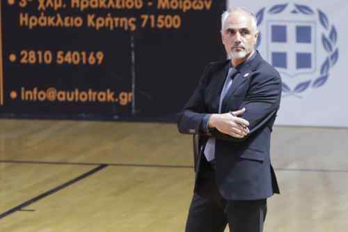 &Gamma;&iota;ά&nu;&nu;&eta;&sigmaf; &Kappa;&alpha;&lambda;&mu;&alpha;&zeta;ί&delta;&eta;&sigmaf;: "&Omicron; &kappa;ό&sigma;&mu;&omicron;&sigmaf; &pi;&iota;&sigma;&tau;&epsilon;ύ&omega; ό&tau;&iota; &epsilon;&kappa;&tau;ί&mu;&eta;&sigma;&epsilon; &tau;&eta;&nu; &pi;&rho;&omicron;&sigma;&pi;ά&theta;&epsilon;&iota;&alpha; &mu;&alpha;&sigmaf;"