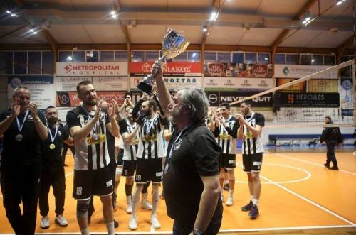&Mu;&iota;&alpha; &tau;&iota;&mu;&eta;&tau;&iota;&kappa;ή &pi;&rho;ό&tau;&alpha;&sigma;&eta; &gamma;&iota;&alpha; &tau;&omicron;&nu; &Gamma;&iota;ά&nu;&nu;&eta; &Delta;&alpha;&nu;&delta;ά&lambda;&eta; &alpha;&pi;&omicron; &tau;&eta;&nu; Volley League