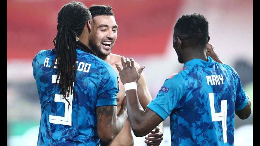 &Omicron;&iota; &alpha;&nu;&tau;ί&pi;&alpha;&lambda;&omicron;&iota; &tau;&omicron;&upsilon; &Omicron;&lambda;&upsilon;&mu;&pi;&iota;&alpha;&kappa;&omicron;ύ &sigma;&tau;&omicron;&upsilon;&sigmaf; "16" &tau;&omicron;&upsilon; Europa League