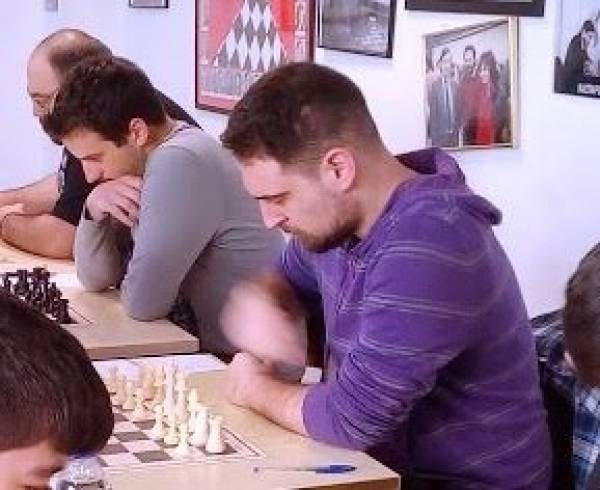 &Pi;&rho;ό&kappa;&rho;&iota;&sigma;&eta; &sigma;&tau;&omicron; &Kappa;ύ&pi;&epsilon;&lambda;&lambda;&omicron; &gamma;&iota;&alpha; &tau;&omicron; &sigma;&kappa;ά&kappa;&iota; &tau;&omicron;&upsilon; &Omicron;&Phi;&Eta;