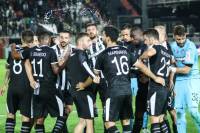 &Omicron; &Nu;ά&sigma;&tau;&omicron;&sigmaf;, &omicron; &Mu;&alpha;&rho;&iota;&nu;ά&kappa;&eta;&sigmaf; &kappa;&alpha;&iota; &eta; ...&Epsilon;&theta;&nu;&iota;&kappa;ή &Tau;&rho;ά&pi;&epsilon;&zeta;&alpha;!