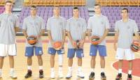 &Nu;&alpha; &sigma;&upsilon;&nu;&delta;&iota;ά&sigma;&epsilon;&iota; &tau;&alpha; 50 &chi;&rho;ό&nu;&iota;&alpha; &mu;&epsilon; &mu;&iota;&alpha; &epsilon;&pi;&iota;&tau;&upsilon;&chi;ί&alpha; &theta;έ&lambda;&epsilon;&iota; &tau;&omicron; "&Eta;&rho;ά&kappa;&lambda;&epsilon;&iota;&omicron;"
