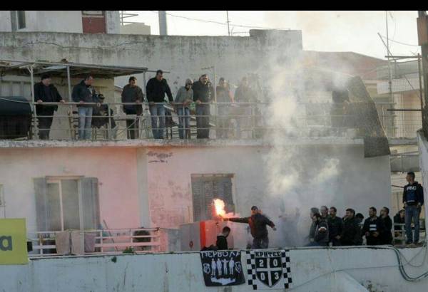 &Tau;&omicron; &tau;&rho;&alpha;&gamma;&omicron;ύ&delta;&iota; &tau;&omega;&nu; &phi;&iota;&lambda;ά&theta;&lambda;&omega;&nu; &sigma;&tau;&iota;&sigmaf; &tau;&alpha;&rho;ά&tau;&sigma;&epsilon;&sigmaf; &kappa;&alpha;&iota; &omicron;&iota; "&sigma;&tau;&iota;&gamma;&mu;έ&sigmaf;" &pi;&omicron;&upsilon; &mu;&alpha;&sigmaf; έ&mu;&epsilon;&iota;&nu;&alpha;&nu; &alpha;&pi;&omicron; &tau;&omicron; &Omicron;&Phi;&Eta;-&Alpha;&Epsilon;&Kappa;