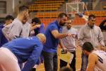 "&Zeta;&omega;&nu;&tau;&alpha;&nu;ό" &tau;&omicron; &Eta;&rho;ά&kappa;&lambda;&epsilon;&iota;&omicron;, &pi;&omicron;&upsilon; &beta;&lambda;έ&pi;&epsilon;&iota; &tau;&alpha; &pi;&lambda;έ&iota;-ά&omicron;&upsilon;&tau;
