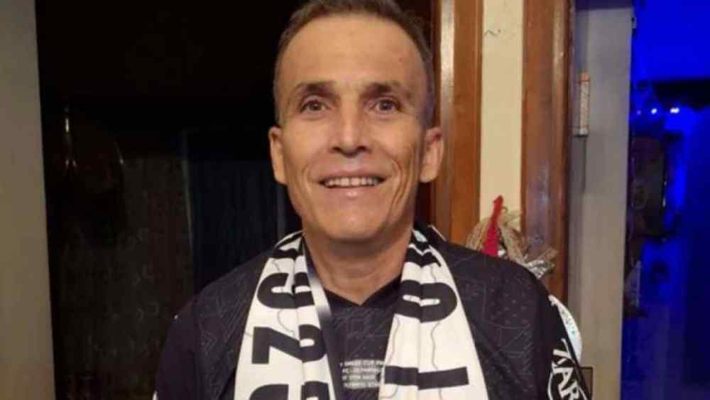 &Theta;&lambda;ί&psi;&eta; &gamma;&iota;&alpha; &tau;&omicron; &phi;ί&lambda;&alpha;&theta;&lambda;&omicron; &tau;&omicron;&upsilon; &Omicron;&Phi;&Eta;, &pi;&omicron;&upsilon; έ&phi;&upsilon;&gamma;&epsilon; &sigma;&tau;&alpha; 51 &tau;&omicron;&upsilon; &chi;&rho;ό&nu;&iota;&alpha;