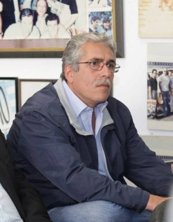 &Mu;&alpha;&nu;ό&lambda;&eta;, &kappa;&alpha;&lambda;ό &tau;&alpha;&xi;ί&delta;&iota;!