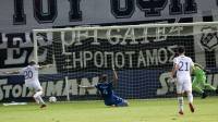 &Tau;&omicron;&nu; "&delta;ά&gamma;&kappa;&omega;&sigma;&epsilon;" &mu;&epsilon;&tau;ά &alpha;&pi;&omicron; 5 &sigma;&epsilon;&rho;ί &phi;&epsilon;&tau;&iota;&nu;έ&sigmaf; ή&tau;&tau;&epsilon;&sigmaf;