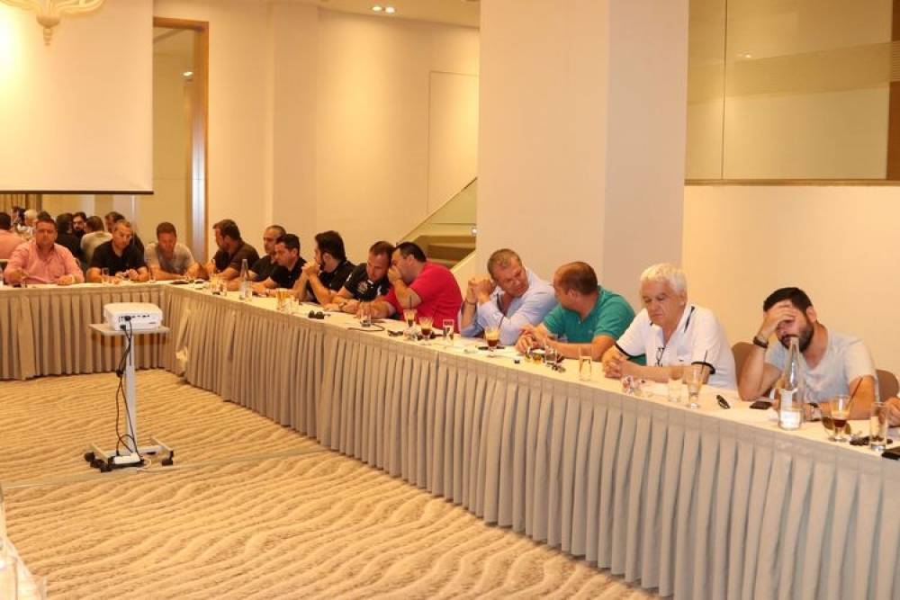&Omicron; &Tau;&sigma;ά&lambda;&omicron;&sigmaf;, &omicron; &Beta;&alpha;&tau;&sigma;&iota;&nu;ά&sigmaf;, &omicron;&iota; &mu;έ&tau;&omicron;&chi;&omicron;&iota; &kappa;&alpha;&iota; &eta; "&kappa;&alpha;&upsilon;&tau;ή"  &Gamma;.&Sigma;. &tau;&omicron;&upsilon; &Omicron;&Phi;&Eta;