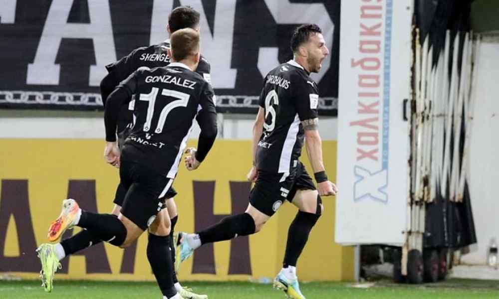 &Eta; &gamma;&kappa;&omicron;&lambda;ά&rho;&alpha; &tau;&omicron;&upsilon; &Kappa;&alpha;&rho;&alpha;&chi;ά&lambda;&iota;&omicron;&upsilon;, &kappa;&omicron;&rho;&upsilon;&phi;&alpha;ί&alpha; &tau;&omicron;&upsilon; &sigma;&tau;&iota;&gamma;&mu;ή &mu;&epsilon; &tau;&eta; &phi;&alpha;&nu;έ&lambda;&alpha; &tau;&omicron;&upsilon; &Omicron;&Phi;&Eta;