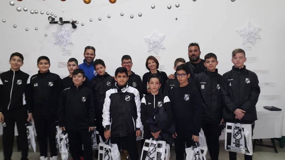 &Epsilon;&pi;ί&sigma;&kappa;&epsilon;&psi;&eta; &alpha;&gamma;ά&pi;&eta;&sigmaf; &alpha;&pi;&omicron; &tau;&omicron;&upsilon;&sigmaf; &mu;&iota;&kappa;&rho;&omicron;ύ&sigmaf; &tau;&omicron;&upsilon; &Omicron;&Phi;&Eta; (&Phi;&Omega;&Tau;&Omicron;&Gamma;&Rho;&Alpha;&Phi;&Iota;&Epsilon;&Sigma;)