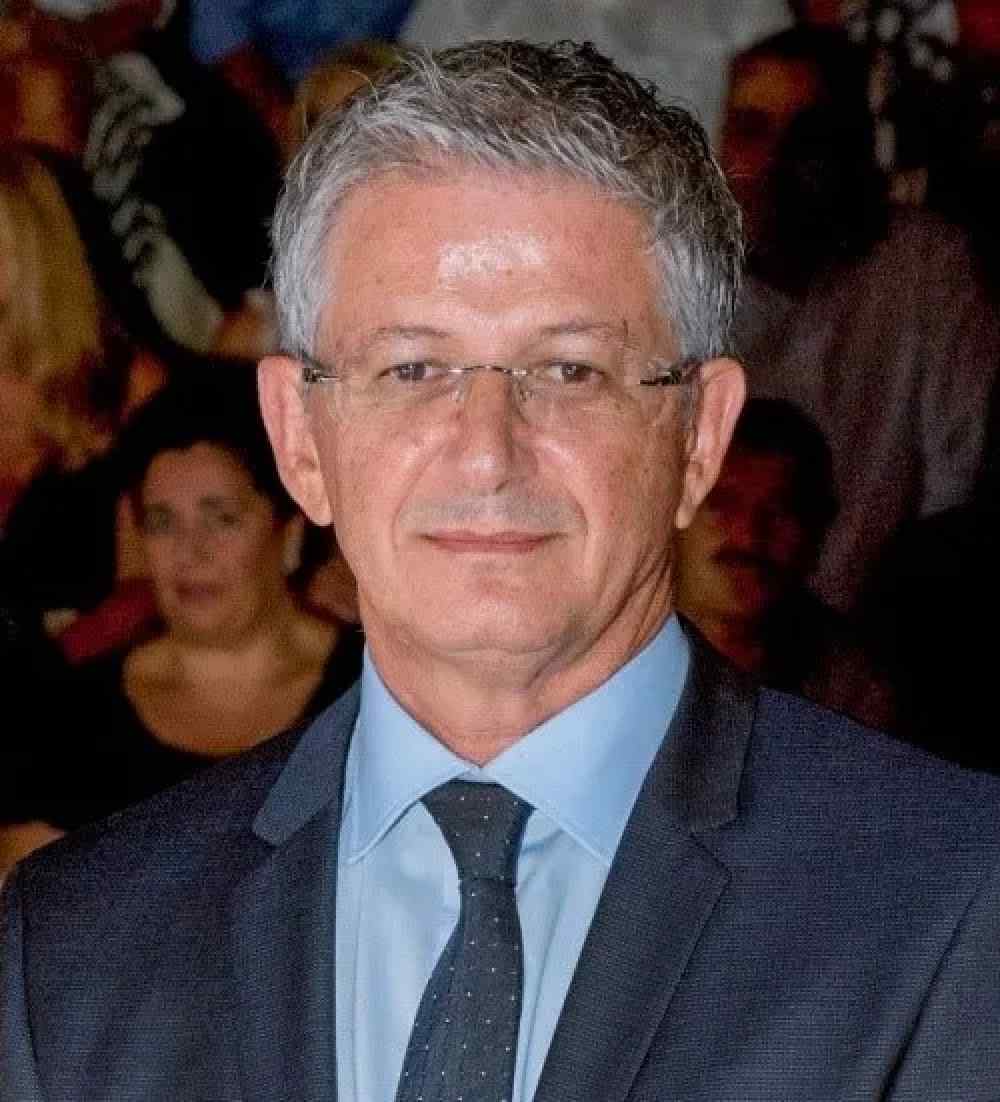 &Tau;&omicron; &epsilon;&upsilon;&chi;&alpha;&rho;&iota;&sigma;&tau;ώ &tau;&omicron;&upsilon; &Epsilon;&rho;&alpha;&sigma;&iota;&tau;έ&chi;&nu;&eta; &Omicron;&Phi;&Eta; &sigma;&tau;&omicron;&nu; &gamma;&iota;&alpha;&tau;&rho;ό &tau;&eta;&sigmaf; &Pi;&Alpha;&Epsilon; &Omicron;&Phi;&Eta;
