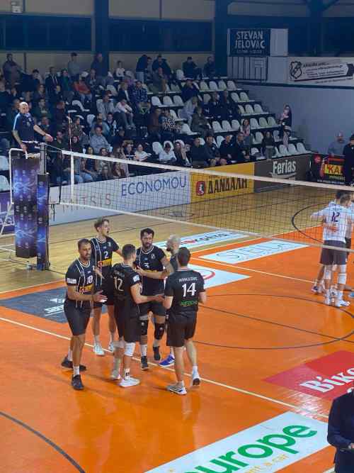 &Omicron;&Phi;&Eta;-&Phi;&lambda;&omicron;ί&sigma;&beta;&omicron;&sigmaf; 3-1: &Omicron;&lambda;&omicron; &tau;&omicron; &pi;&alpha;&iota;&chi;&nu;ί&delta;&iota; &kappa;&alpha;&iota; &omicron;&iota; &delta;&eta;&lambda;ώ&sigma;&epsilon;&iota;&sigmaf; &tau;&omega;&nu; &pi;&rho;&omega;&tau;&alpha;&gamma;&omega;&nu;&iota;&sigma;&tau;ώ&nu; (VIDEOS)