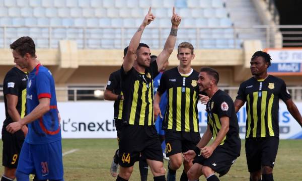 Football league: &Pi;&rho;ώ&tau;&omicron;&sigmaf; &omicron; &Epsilon;&rho;&gamma;&omicron;&tau;έ&lambda;&eta;&sigmaf;, &tau;έ&tau;&alpha;&rho;&tau;&omicron;&sigmaf; &omicron; &Eta;&rho;ό&delta;&omicron;&tau;&omicron;&sigmaf;-&Alpha;&pi;&omicron;&tau;&epsilon;&lambda;έ&sigma;&mu;&alpha;&tau;&alpha; &kappa;&alpha;&iota; &beta;&alpha;&theta;&mu;&omicron;&lambda;&omicron;&gamma;ί&alpha;