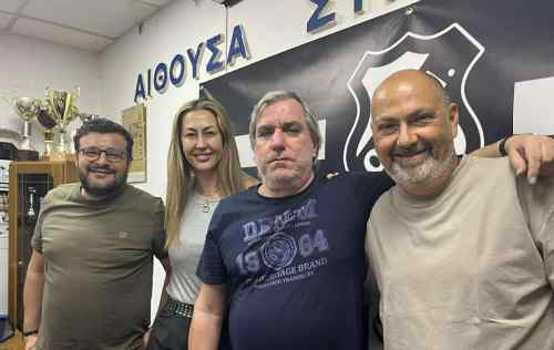&Omicron; &Mu;&alpha;&nu;. &Gamma;&omicron;&upsilon;&rho;&nu;&iota;&epsilon;&zeta;ά&kappa;&eta;&sigmaf; &epsilon;&pi;&iota;&kappa;&epsilon;&phi;&alpha;&lambda;ή&sigmaf; &tau;&omicron;&upsilon; &epsilon;&mu;&pi;&omicron;&rho;&iota;&kappa;&omicron;ύ &tau;&mu;ή&mu;&alpha;&tau;&omicron;&sigmaf; &tau;&omicron;&upsilon; &Epsilon;&rho;&alpha;&sigma;&iota;&tau;έ&chi;&nu;&eta; &Omicron;&Phi;&Eta;