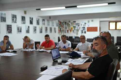 &Pi;&rho;&omicron;&pi;&omicron;&nu;&eta;&tau;έ&sigmaf; &tau;&omicron;&upsilon; &Omicron;&Phi;&Eta; &sigma;&tau;&eta; &Rho;&omicron;&upsilon;&mu;&alpha;&nu;ί&alpha; &gamma;&iota;&alpha; &epsilon;&pi;&iota;&mu;ό&rho;&phi;&omega;&sigma;&eta;