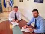 &Tau;&omicron; &Epsilon;&Alpha;&Kappa;&Eta; &pi;&epsilon;&rho;&nu;ά&epsilon;&iota; &sigma;&epsilon; ά&lambda;&lambda;&omicron; &epsilon;&pi;ί&pi;&epsilon;&delta;&omicron;