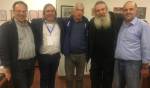 &Pi;&lambda;&alpha;&tau;&iota;ά &chi;&alpha;&mu;ό&gamma;&epsilon;&lambda;&alpha; &sigma;&tau;&omicron;&nu; &Omicron;&Phi;&Eta;, &rho;&alpha;&kappa;ή &sigma;&tau;&alpha; &epsilon;&pi;&iota;&nu;ί&kappa;&iota;&alpha; &kappa;&alpha;&iota; &epsilon;&gamma;&kappa;ώ&mu;&iota;&alpha; &alpha;&pi;&omicron; έ&nu;&alpha; &pi;&omicron;&lambda;ύ&pi;&epsilon;&iota;&rho;&omicron; &mu;&epsilon; &sigma;&eta;&mu;&alpha;&sigma;ί&alpha;