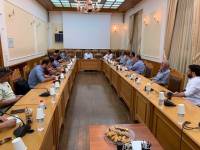 &Eta; &Pi;&epsilon;&rho;&iota;&phi;έ&rho;&epsilon;&iota;&alpha; &theta;&alpha; &sigma;&tau;&eta;&rho;ί&xi;&epsilon;&iota; &tau;&iota;&sigmaf; 16 &Kappa;&rho;&eta;&tau;&iota;&kappa;έ&sigmaf; &omicron;&mu;ά&delta;&epsilon;&sigmaf; &tau;&eta;&sigmaf; &Gamma;' &Epsilon;&theta;&nu;&iota;&kappa;ή&sigmaf;