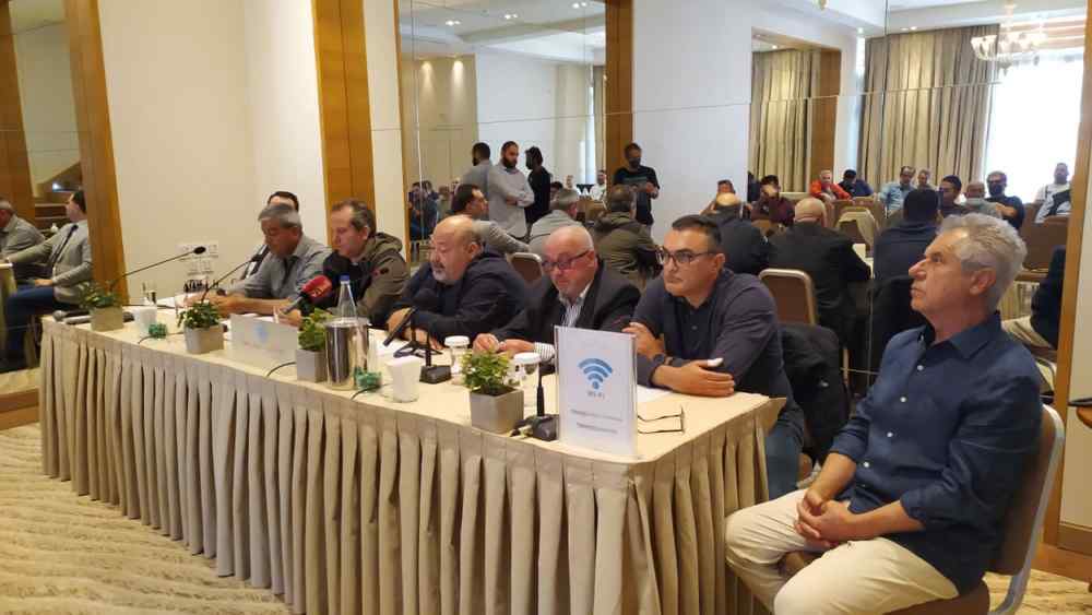 O&iota; 13 &sigma;&tau;ό&chi;&omicron;&iota; &tau;&omicron;&upsilon; &Alpha;&sigma;&alpha;&rho;&gamma;&iota;&omega;&tau;ά&kappa;&eta; &gamma;&iota;&alpha; &tau;&eta;&nu; &Epsilon;&Pi;&Sigma;&Eta;