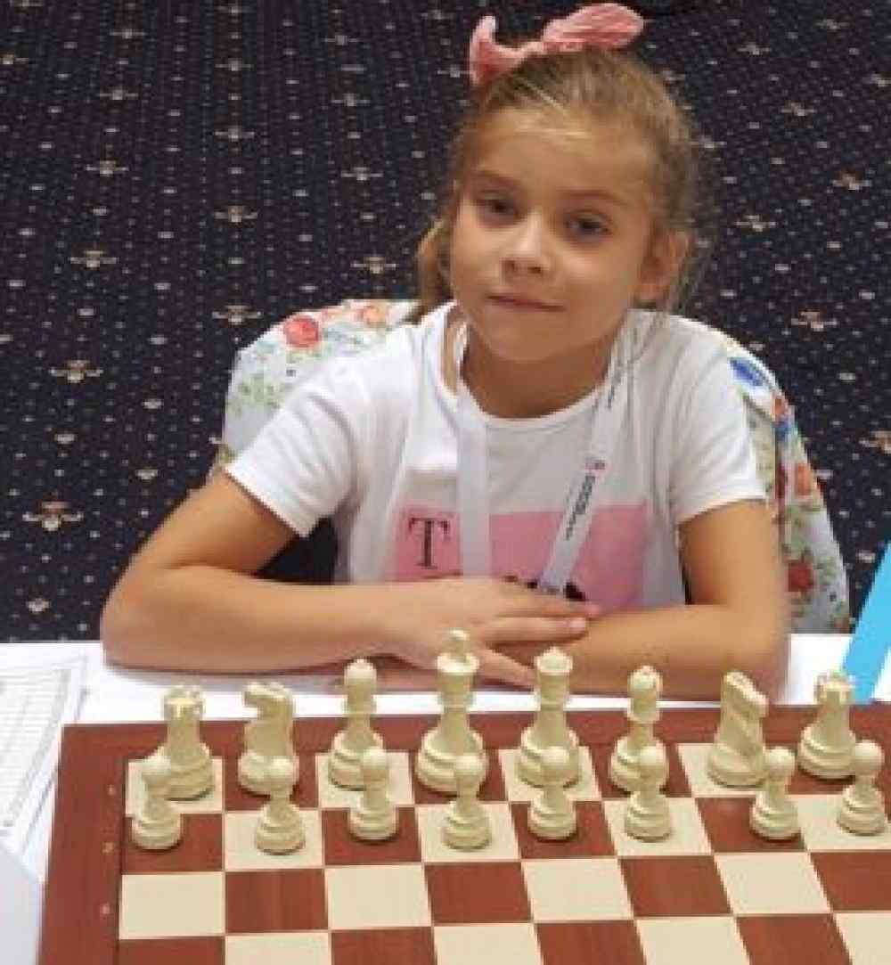 &Omicron;&lambda;&eta; &eta; &alpha;&gamma;&omega;&nu;&iota;&sigma;&tau;&iota;&kappa;ή &kappa;ί&nu;&eta;&sigma;&eta; &sigma;&tau;&alpha; &tau;&mu;ή&mu;&alpha;&tau;&alpha; &tau;&omicron;&upsilon; &Epsilon;&rho;&alpha;&sigma;&iota;&tau;έ&chi;&nu;&eta; &Omicron;&Phi;&Eta;