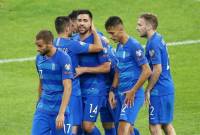 &Omicron;&Phi;&Eta; &kappa;&alpha;&iota; &Epsilon;&theta;&nu;&iota;&kappa;ή &omicron;&mu;ά&delta;&alpha;: H &alpha;&pi;&omicron;&theta;έ&omega;&sigma;&eta; &tau;&omicron;&upsilon; "&Omicron;&lambda;&lambda;&alpha;&nu;&delta;&iota;&kappa;&omicron;ύ &mu;&omicron;&nu;&tau;έ&lambda;&omicron;&upsilon;"